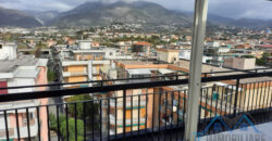 BILOCALE ATTICO RISTRUTTURATO CON TERRAZZA VISTA MARE –  VIA PONTI – 200 m DAL MARE – BORGHETTO S.SPIRITO