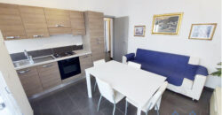 TRILOCALE RISTRUTTURATO ED ARREDATO –  VIA PONTI – 200 m DAL MARE – BORGHETTO S.SPIRITO