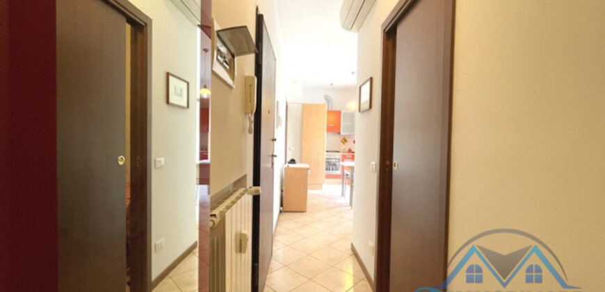 TRILOCALE ATTICO RISTRUTTURATO ED ARREDATO –  VIA DANTE – 100 m DAL MARE – BORGHETTO S.SPIRITO