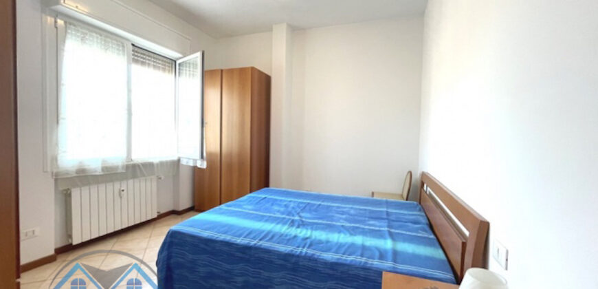 TRILOCALE ATTICO RISTRUTTURATO ED ARREDATO –  VIA DANTE – 100 m DAL MARE – BORGHETTO S.SPIRITO