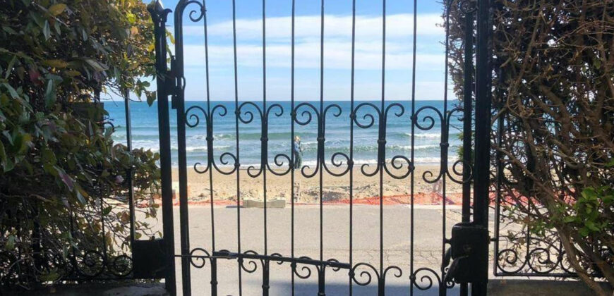 TRILOCALE RISTRUTTURATO CON MATERIALI DI PREGIO E FINEMENTE ARREDATO –  PASSEGGIATA CADORNA (BORGO COSCIA)- SUL MARE – ALASSIO