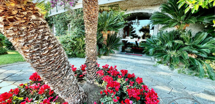 TRILOCALE RISTRUTTURATO ED ARREDATO CON STUPENDA VISTA MARE –  VIA VIRGILIO – 400 m DAL MARE – ALASSIO (Parco delle Ninfee)