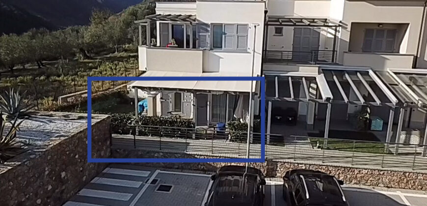 BILOCALE CON GIARDINO, PISCINA ED AREE VERDI COMUNI-  VIA MACCAGNE – NUOVA COSTRUZIONE CON SPLENDIDA VISTA MARE MARE – BOISSANO