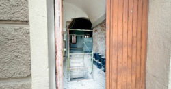 SPLENDIDO PIANO TERRA DI UN PALAZZO STORICO SUL LUNGOMARE DI PIETRA LIGURE