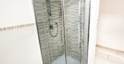 ATTICO TRILOCALE CON 2 BAGNI E 2 BALCONI –  VIA GIARDINI – 300 m DAL MARE – BORGHETTO SANTO SPIRITO