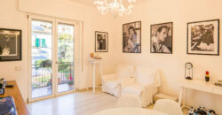 TRILOCALE CON GRANDE BALCONE + CANTINA E POSTO AUTO –  SAN ROCCO – 700 m DAL MARE – ALASSIO