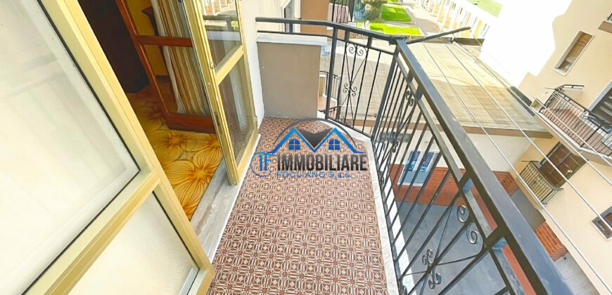 BILOCALE CON DOPPIO BALCONE  –  VIA PETRARCA  – 300 m DAL MARE – BORGHETTO SANTO SPIRITO
