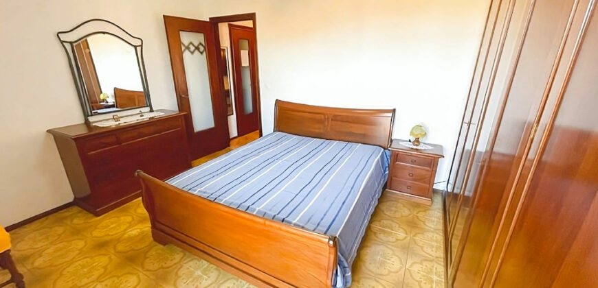 BILOCALE CON DOPPIO BALCONE  –  VIA PETRARCA  – 300 m DAL MARE – BORGHETTO SANTO SPIRITO