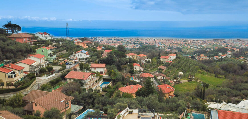 VILLETTA INDIPENDENTE CON SPLENDIDA VISTA MARE –  VIA LOSANO – 4 km DAL MARE – BOISSANO