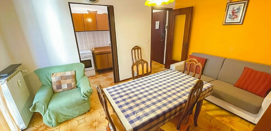 BILOCALE CON DOPPIO BALCONE  –  VIA PETRARCA  – 300 m DAL MARE – BORGHETTO SANTO SPIRITO