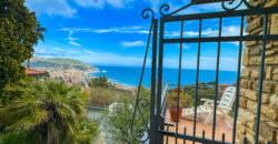 VILLA CON SPLENDIDA VISTA SUL GOLFO DI ANDORA –  VIA IMMACOLATA – 1 km DAL MARE – ANDORA