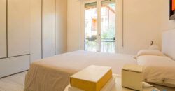 TRILOCALE CON GRANDE BALCONE + CANTINA E POSTO AUTO –  SAN ROCCO – 700 m DAL MARE – ALASSIO