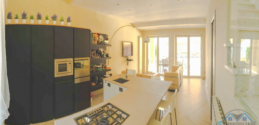 ATTICO SU 2 LIVELLI CON DOPPIA TERRAZZA –  BORGO COSCIA –  50 m DAL MARE – ALASSIO