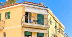 ATTICO VISTA MARE –  VIA SOLVA (ADIACENTE BORGO COSCIA) – 200 m DAL MARE – ALASSIO