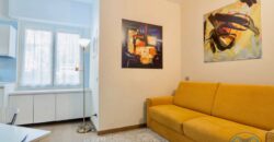 BILOCALE CON AMPIO BALCONE –  VIA LEONARDO DA VINCI – 150 m DAL MARE – ALASSIO