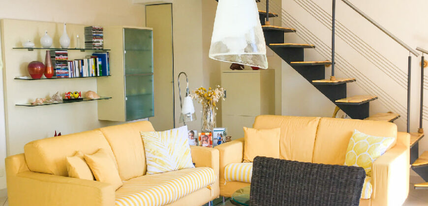 ATTICO VISTA MARE –  VIA SOLVA (ADIACENTE BORGO COSCIA) – 200 m DAL MARE – ALASSIO