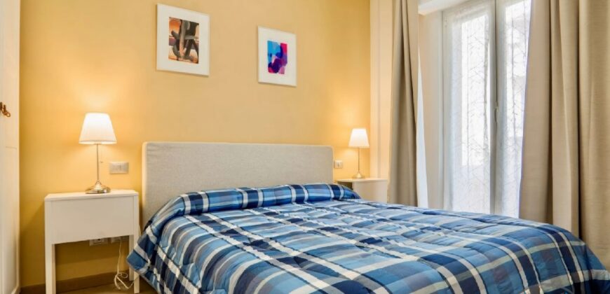BILOCALE CON AMPIO BALCONE –  VIA LEONARDO DA VINCI – 150 m DAL MARE – ALASSIO