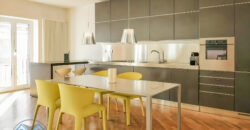 TRILOCALE ATTICO SU 2 LIVELLI + TERRAZZINO –  VIA VITTORIO VENETO  – 50 m DAL MARE – ALASSIO
