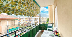 TRILOCALE COMPLETAMENTE RISTRUTTURATO ED ARREDATO CON DOPPIO BALCONE + CANTINA  –  VIA COMO – 100 m DAL MARE – PIETRA LIGURE