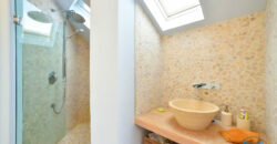 ATTICO SU 2 LIVELLI CON SPLENDIDI TERRAZZI VISTA MARE –  VIA ADELASIA – 500 m DAL MARE – ALASSIO