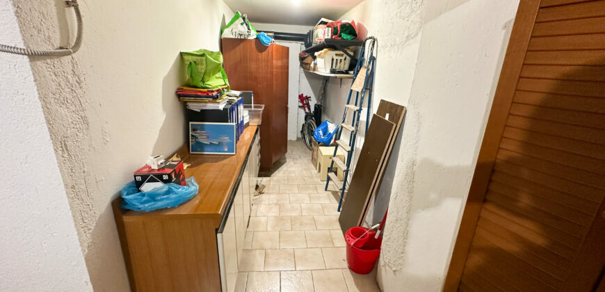 TRILOCALE COMPLETAMENTE RISTRUTTURATO ED ARREDATO CON DOPPIO BALCONE + CANTINA  –  VIA COMO – 100 m DAL MARE – PIETRA LIGURE