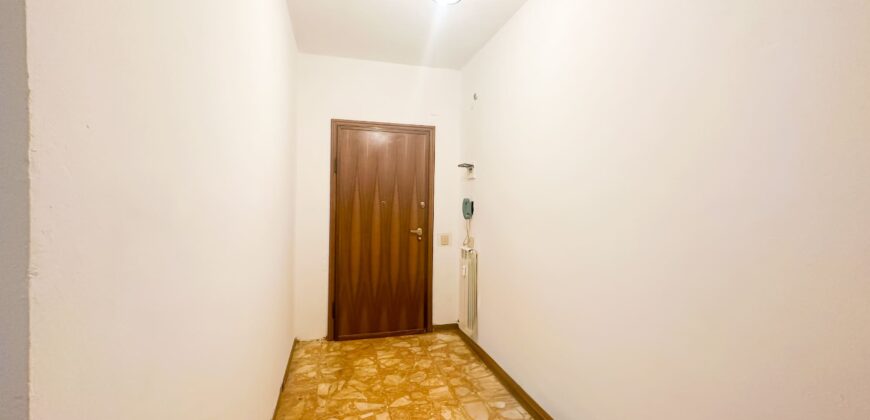 BILOCALE CON BALCONE VISTA MARE + LASTRICO SOLARE E BOX AUTO –  CORSO EUROPA – SUL MARE – BORGHETTO SANTO SPIRITO