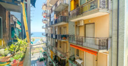 BILOCALE CON BALCONE VISTA MARE + LASTRICO SOLARE –  CORSO EUROPA – SUL MARE – BORGHETTO SANTO SPIRITO