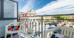 MONOLOCALE RISTRUTTURATO ED ARREDATO CON AMPIO BALCONE E VISTA APERTA –  VIA RAFFAELLO  – 400 m DAL MARE – BORGHETTO SANTO SPIRITO