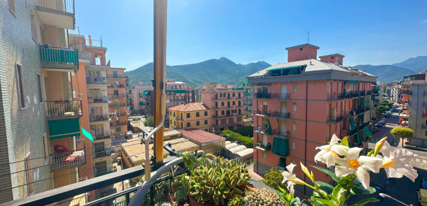 BILOCALE CON BALCONE VISTA MARE + LASTRICO SOLARE E BOX AUTO –  CORSO EUROPA – SUL MARE – BORGHETTO SANTO SPIRITO