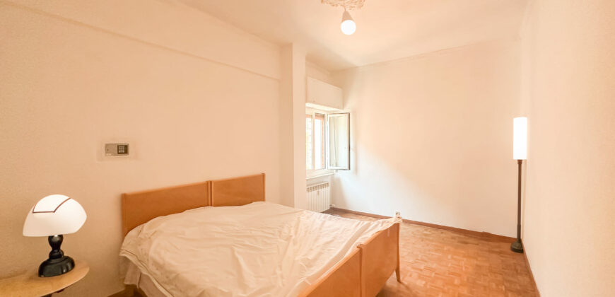 BILOCALE CON BALCONE VISTA MARE + LASTRICO SOLARE E BOX AUTO –  CORSO EUROPA – SUL MARE – BORGHETTO SANTO SPIRITO