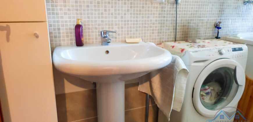 BILOCALE CON AMPIO BALCONE –  VIA PISA – 500 m DAL MARE – BORGHETTO S.SPIRITO