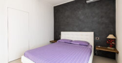 TRILOCALE CON TERRAZZINO, COMPLETAMENTE RISTRUTTURATO ED ARREDATO – VIA DANTE ALIGHIERI – 100 m DAL MARE – ALASSIO