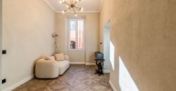 QUADRILOCALE COMPLETAMENTE RISTRUTTURATO ED ARREDATO –  BORGO COSCIA – 50 m DAL MARE – ALASSIO