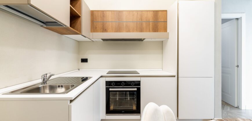 QUADRILOCALE COMPLETAMENTE RISTRUTTURATO ED ARREDATO –  BORGO COSCIA – 50 m DAL MARE – ALASSIO