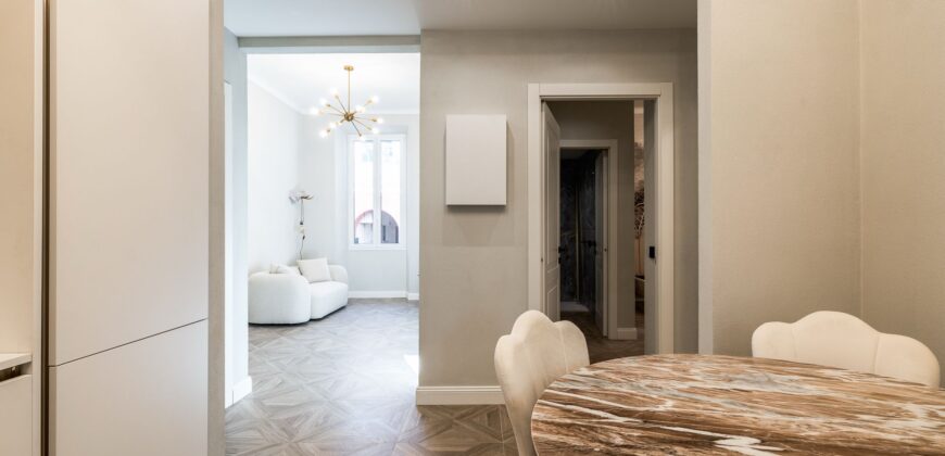 QUADRILOCALE COMPLETAMENTE RISTRUTTURATO ED ARREDATO –  BORGO COSCIA – 50 m DAL MARE – ALASSIO
