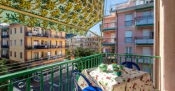 TRILOCALE CON DOPPIO BALCONE –  VIA DANTE – 150 m DAL MARE – BORGHETTO SANTO SPIRITO