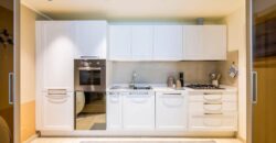 TRILOCALE RISTRUTTURATO CON TERRAZZO PANORAMICO VISTA MARE E BOX AUTO – VIA PRIVATA CAZULINI – 1,7 Km DAL MARE – ALASSIO