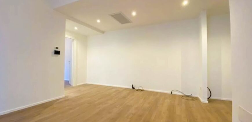 TRILOCALE RISTRUTTURATO CON DOPPIO BALCONE –  VIA BOGLIOLO – 250 m DAL MARE – ALASSIO