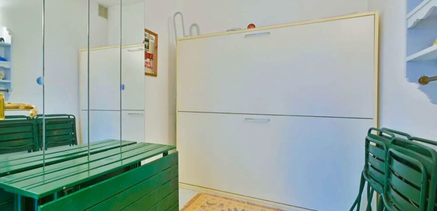 TRILOCALE CON TERRAZZINO VISTA MARE –  VIA AURELIA – 500 m DAL MARE – ROLLO (ANDORA)