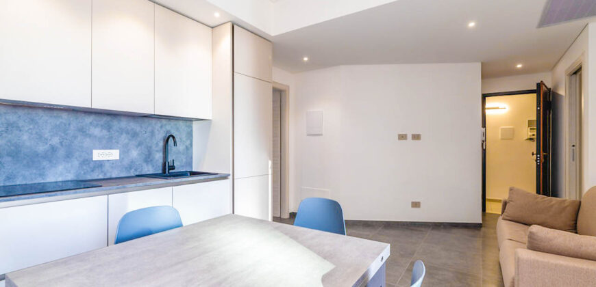 BILOCALE CON BALCONE VISTA MARE – VIA DON PICCAGLI – 50 m DAL MARE – ALASSIO