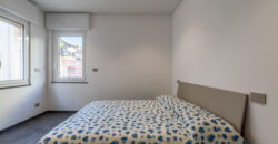 TRILOCALE COMPLETAMENTE RISTRUTTURATO ED ARREDATO –  VIA DON PICCAGLI – 50 m DAL MARE – ALASSIO