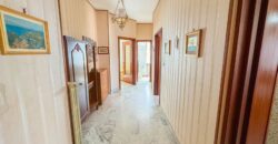 TRILOCALE CON DOPPIO BALCONE E POSTO AUTO –  VIA DANTE – 200 M DAL MARE – BORGHETTO SANTO SPIRITO