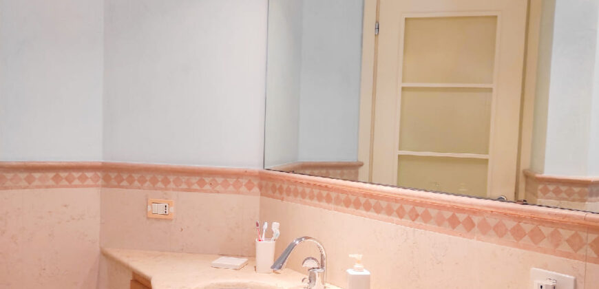 ATTICO SU 2 LIVELLI CON TERRAZZO VISTA MARE –  VIA SOLVA – 150 M DAL MARE –  ALASSIO