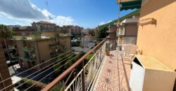 TRILOCALE CON DOPPIO BALCONE E POSTO AUTO –  VIA DANTE – 200 M DAL MARE – BORGHETTO SANTO SPIRITO