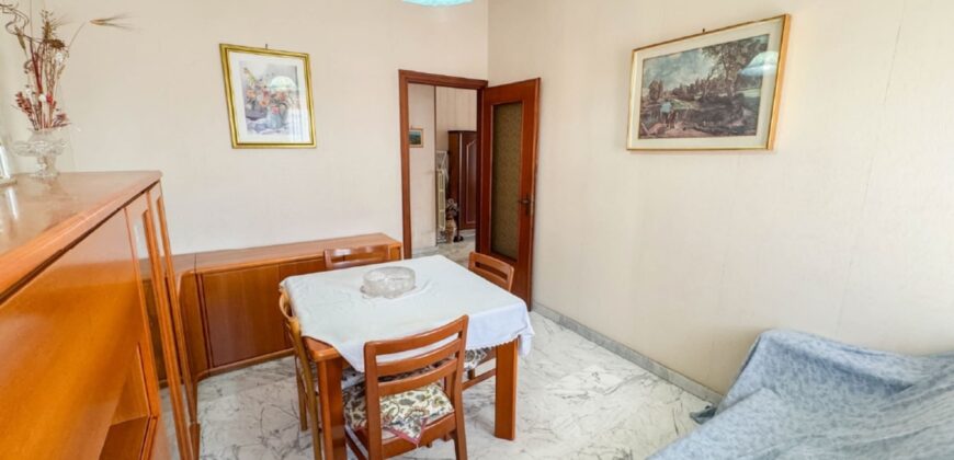 TRILOCALE CON DOPPIO BALCONE E POSTO AUTO –  VIA DANTE – 200 M DAL MARE – BORGHETTO SANTO SPIRITO