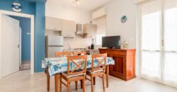 BILOCALE CON DOPPIO BALCONE E CANTINA –  VIA VERDI – 350 M DAL MARE – BORGHETTO SANTO SPIRITO