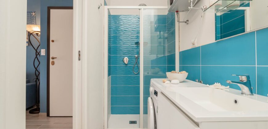 BILOCALE CON DOPPIO BALCONE E CANTINA –  VIA VERDI – 350 M DAL MARE – BORGHETTO SANTO SPIRITO