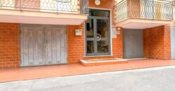 BILOCALE CON DOPPIO BALCONE E CANTINA –  VIA VERDI – 350 M DAL MARE – BORGHETTO SANTO SPIRITO